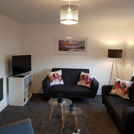 Carnegie Place East Kilbride Buitenkant foto