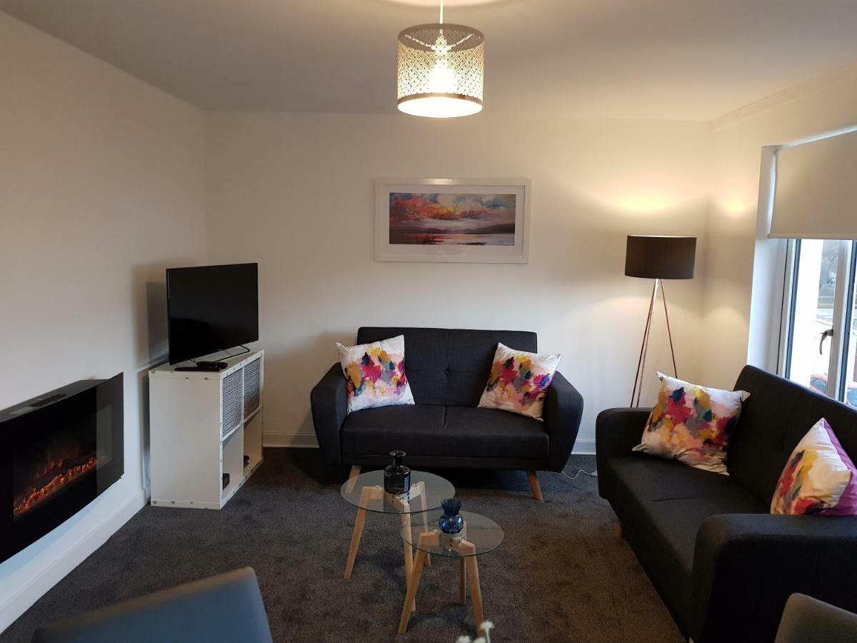 Carnegie Place East Kilbride Buitenkant foto