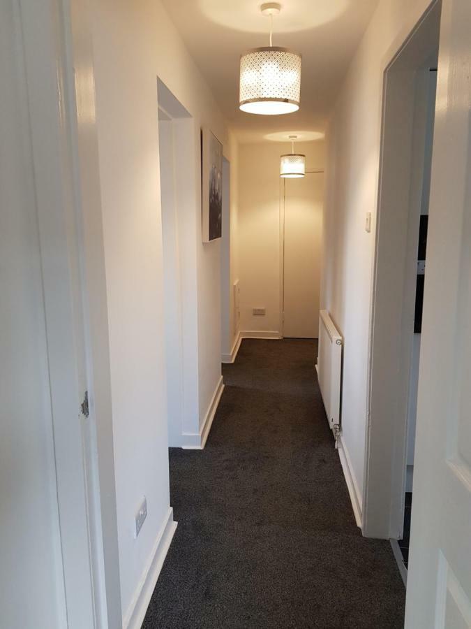 Carnegie Place East Kilbride Buitenkant foto